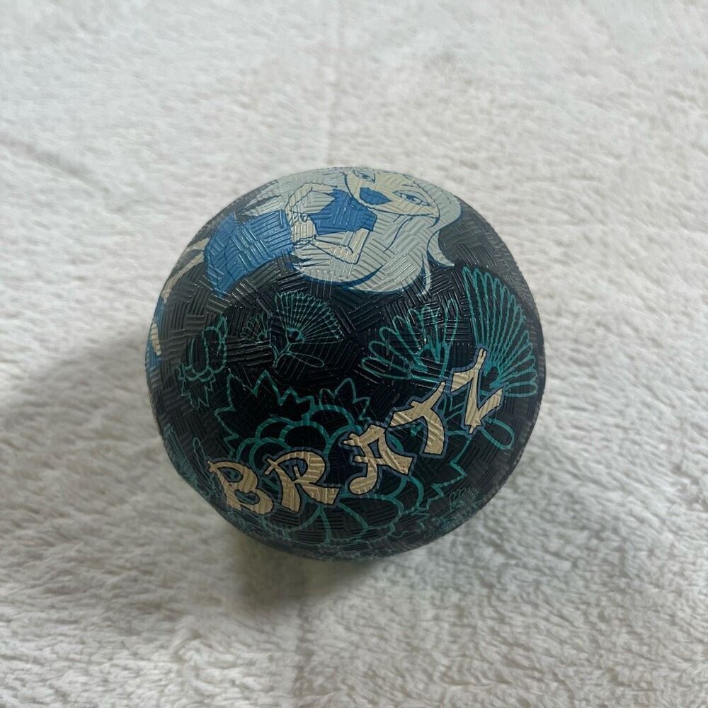 Vintage Y2K Bratz MGA Entertainment Mini Ball